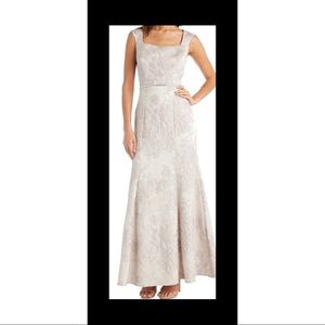 R&M Richards gown